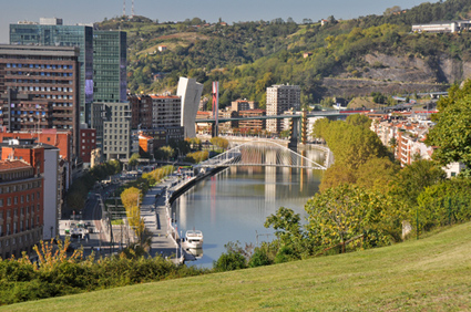 Bilbao vista dal parco Extebarria